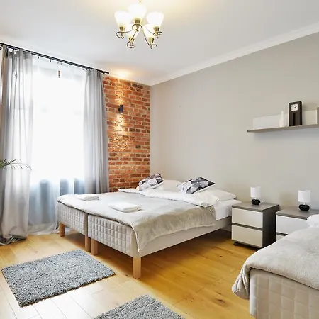 Brzozowa 15 Apartment